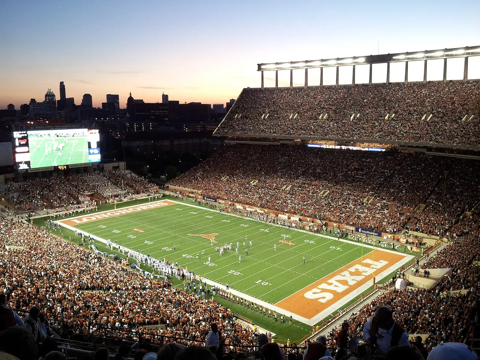 Darrell K Royal–Texas Memorial Stadium