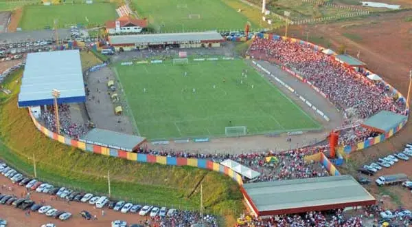 Estádio Engenheiro Luthero Lopes