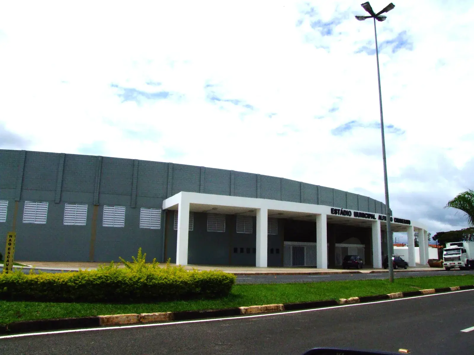 Estádio Municipal Alfredo Chiavegato