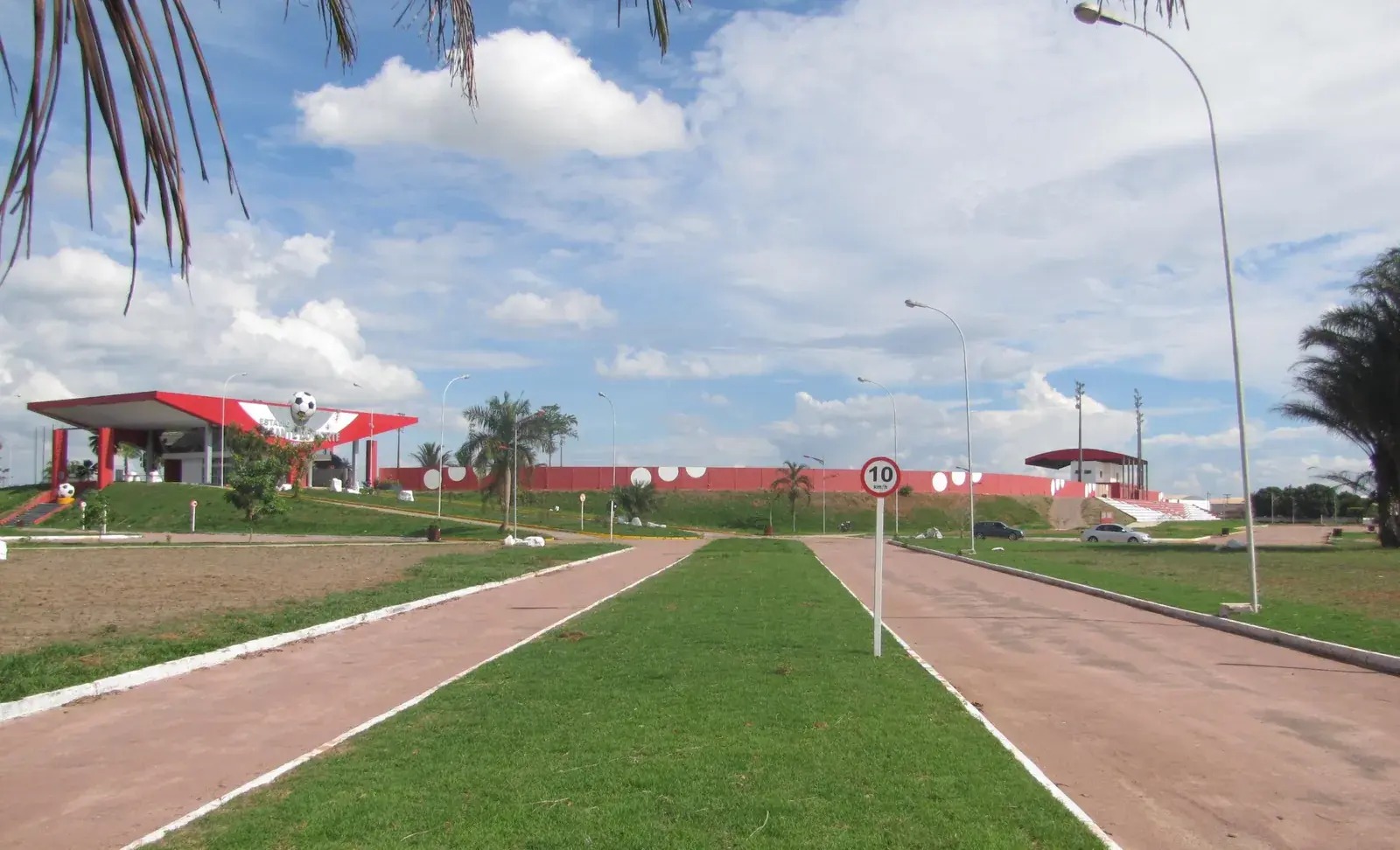 Estádio Municipal Massami Uriu