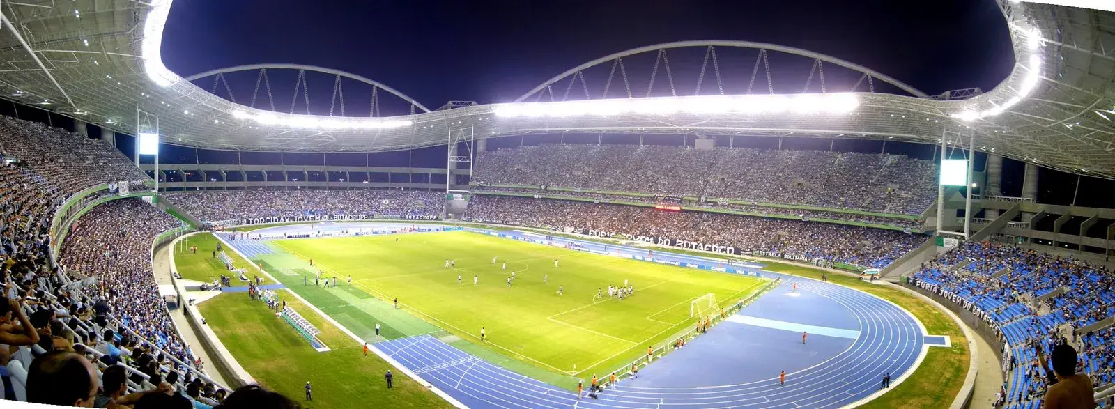 Estádio Nilton Santos