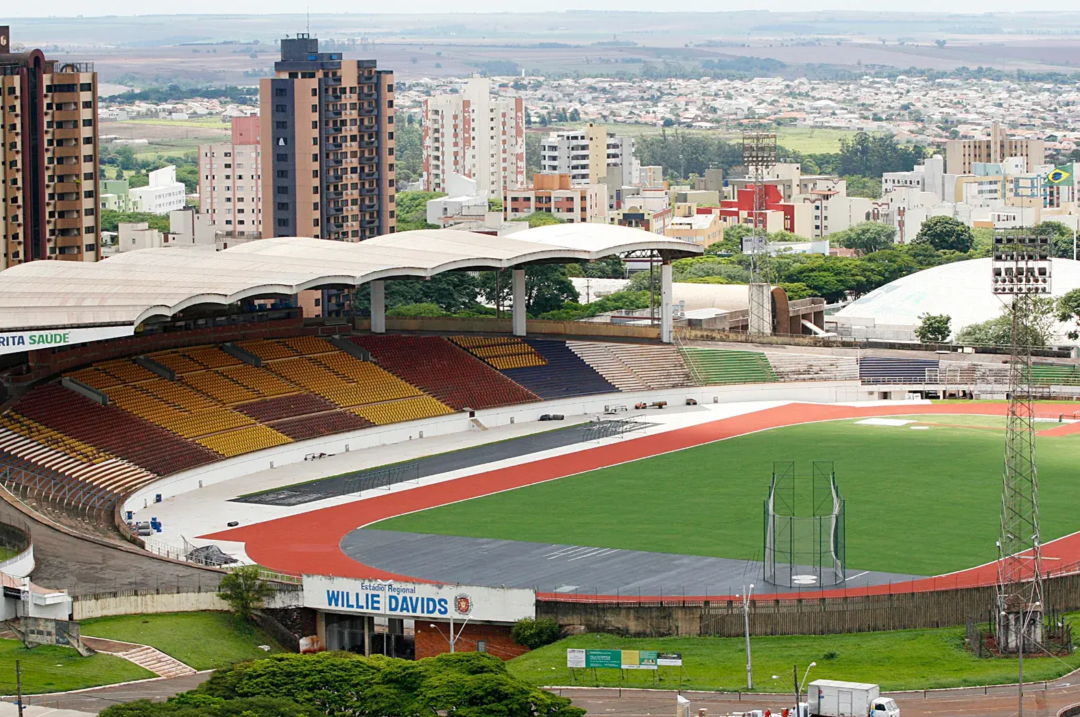 Estádio Willie Davids