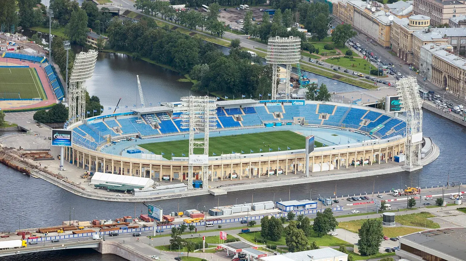 Stadion Petrovskij